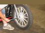 techtalk:evo:wheels:brembo_caliper_install_6_by_screw_loose_dan.jpg